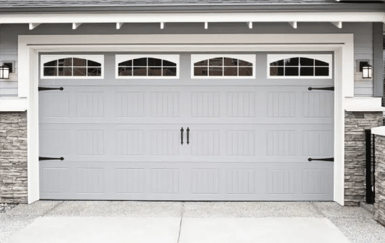 how much does it cost to repair a garage door