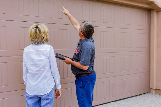 how much to fix a garage door