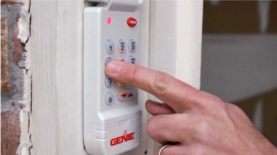 how to reset a genie garage door opener